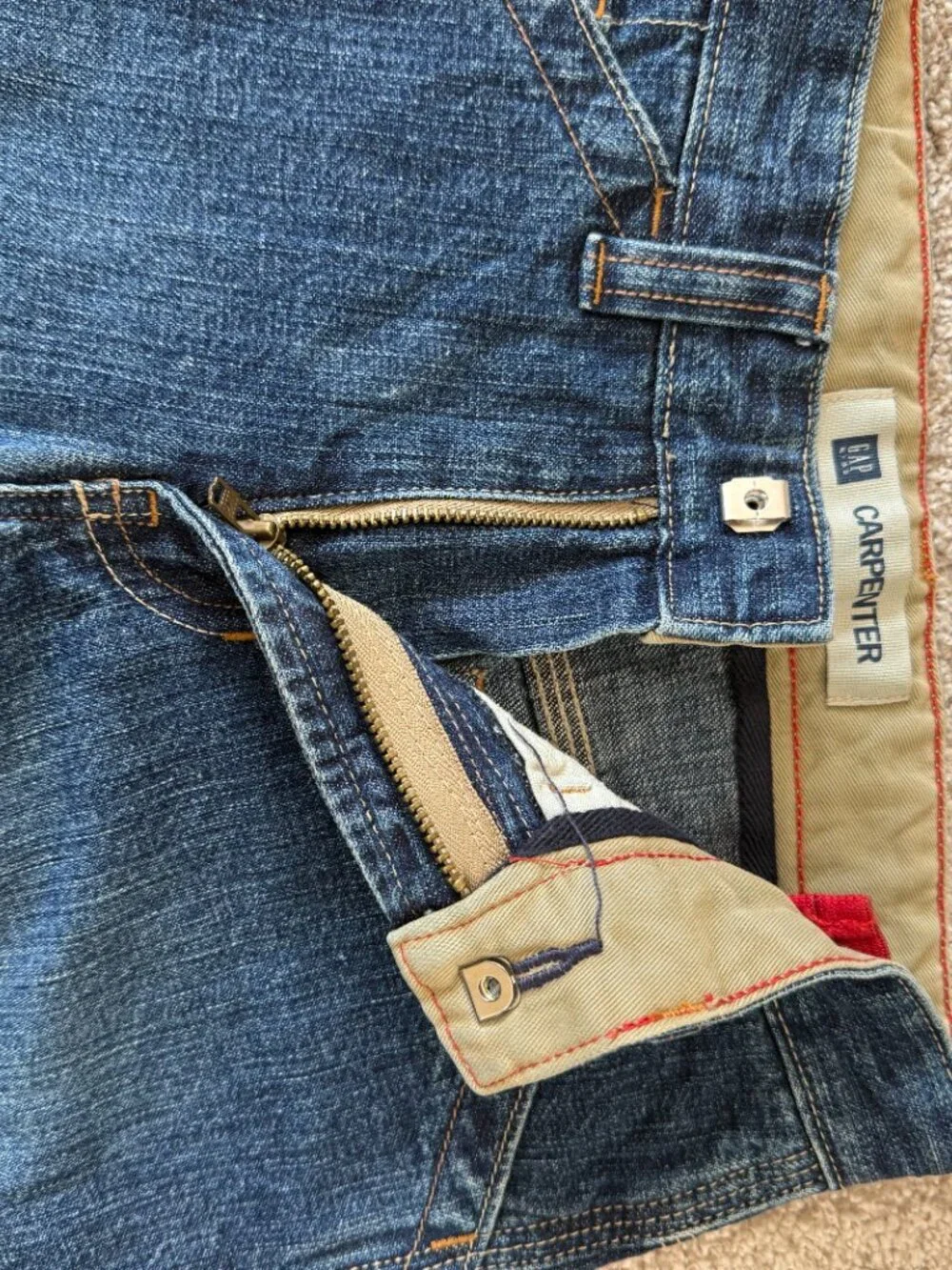 GAP pre owned